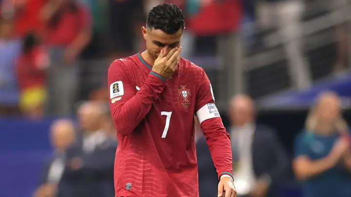 রোনালদোর ‘৭’ এবার লেয়াওয়ের গায়ে!