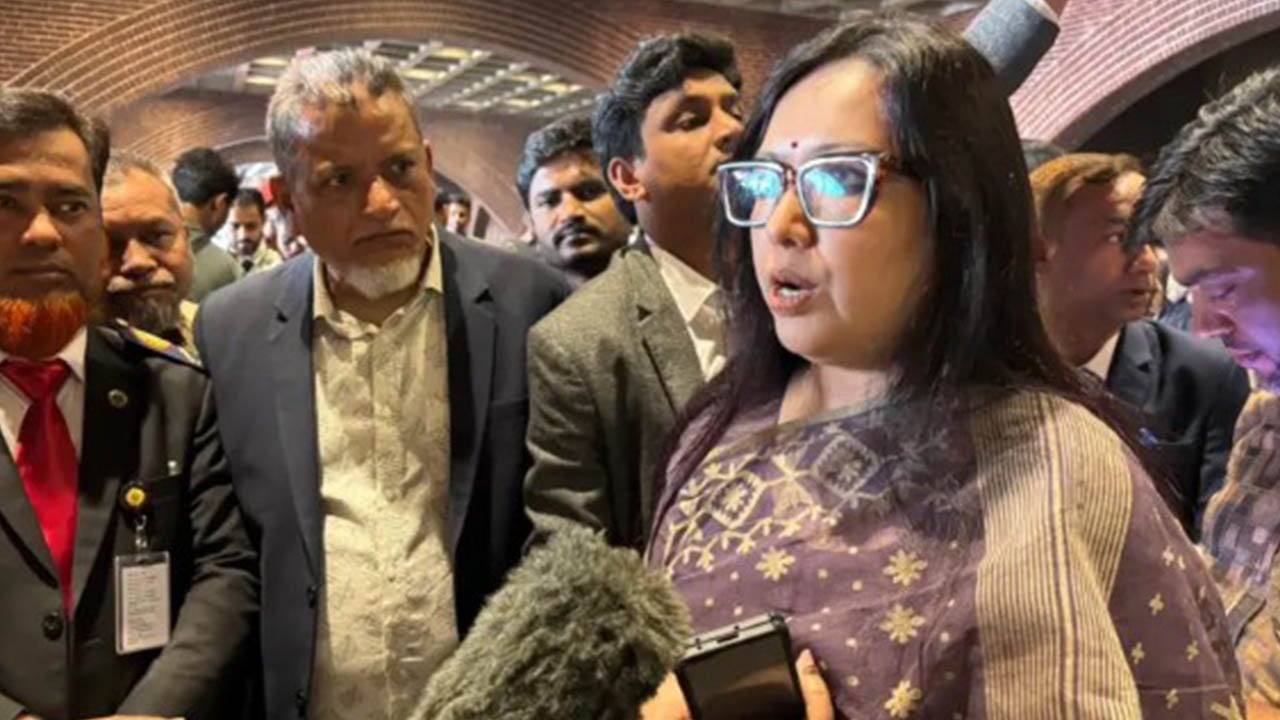 শপথ গ্রহণ শেষে আওয়ামী লীগ নিয়ে যা বললেন রুমিন ফারহানা