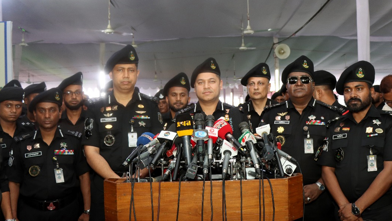 'শোলাকিয়াসহ সারাদেশে র‍্যাবের গোয়েন্দা নজরদারি বাড়ানো হয়েছে'