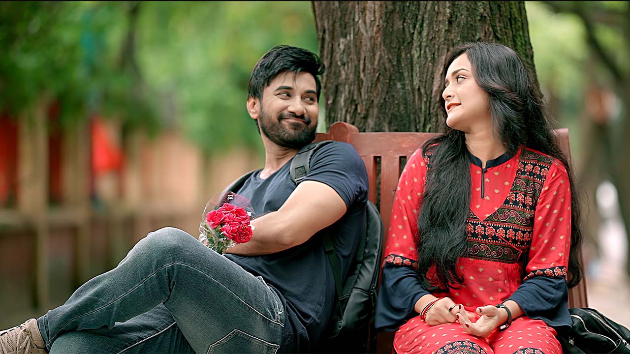 ‘বর্ষা বিহনে’ সজল, নাদিয়া
