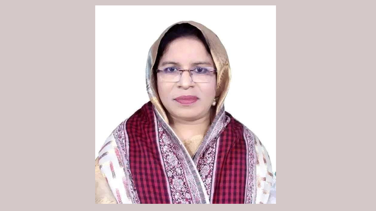 সাবেক এম‌পি সেঁজু‌তি গ্রেপ্তার