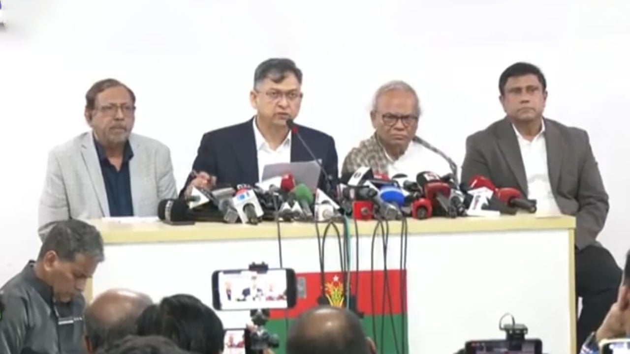 দেশে ফিরেই অসুস্থ মাকে দেখতে যাবেন তারেক রহমান