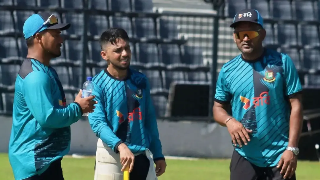 ‘তিনি শুধু কোচ নন, একজন অভিভাবকও’—সালাউদ্দিনকে নিয়ে আবেগঘন মুমিনুল