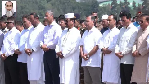 সালাহউদ্দিন আহমেদের জানাজা অনুষ্ঠিত, অংশ নিয়েছেন প্রধানমন্ত্রী