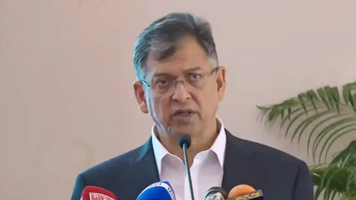 ফ্যাসিবাদী শক্তিকে তথ্য দিচ্ছে অনেক পুলিশ, শৃঙ্খলা না মানলে রাষ্ট্রদ্রোহ আইনে ব্যবস্থা