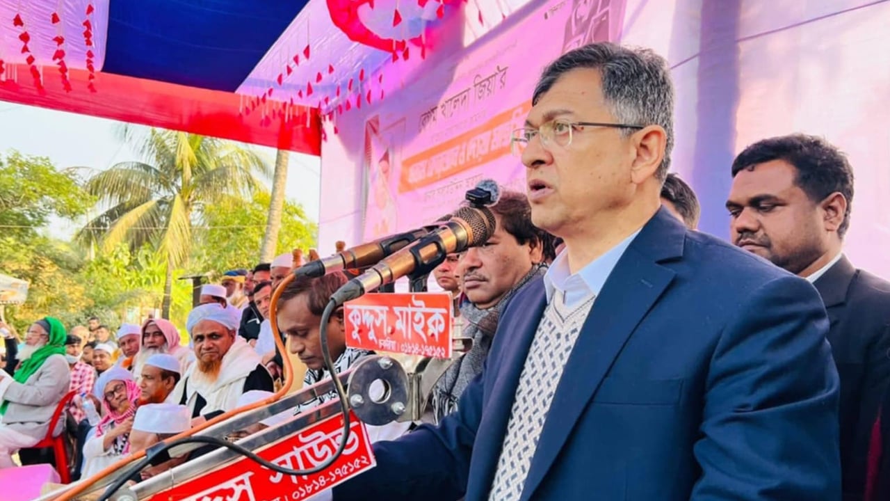 খালেদা জিয়া গণতন্ত্রকামী মানুষের অন্তরে স্থান পেয়েছেন: সালাহউদ্দিন