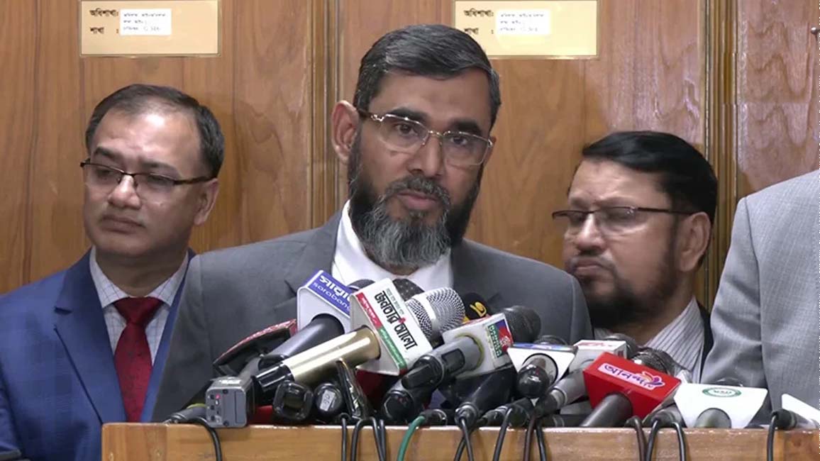 ডিসেম্বরে নির্বাচনের প্রস্তুতি নিচ্ছে ইসি: কমিশনার সানাউল্লাহ