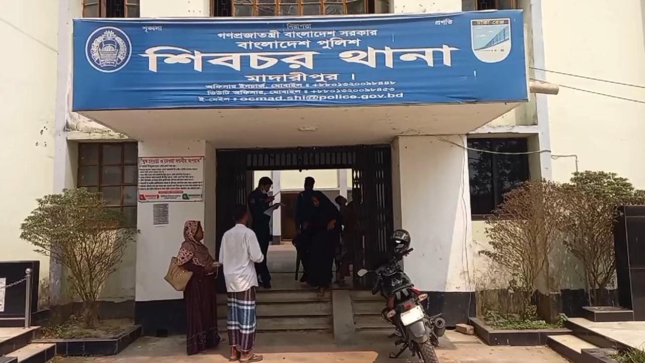 মে দিবসে ওয়ার্কশপ শ্রমিকের বিদ্যুৎস্পৃষ্টে মৃত্যু