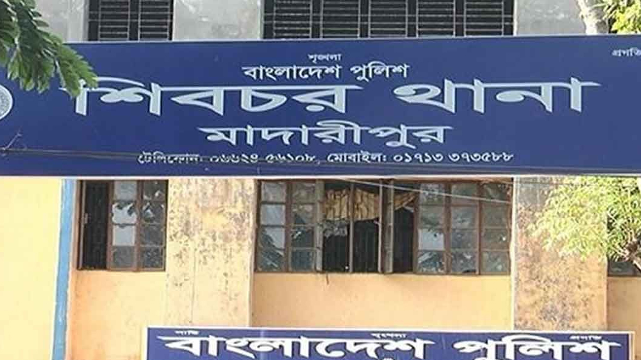 শিশুকে যৌন হয়রানির অভিযোগে বৃদ্ধ গ্রেপ্তার