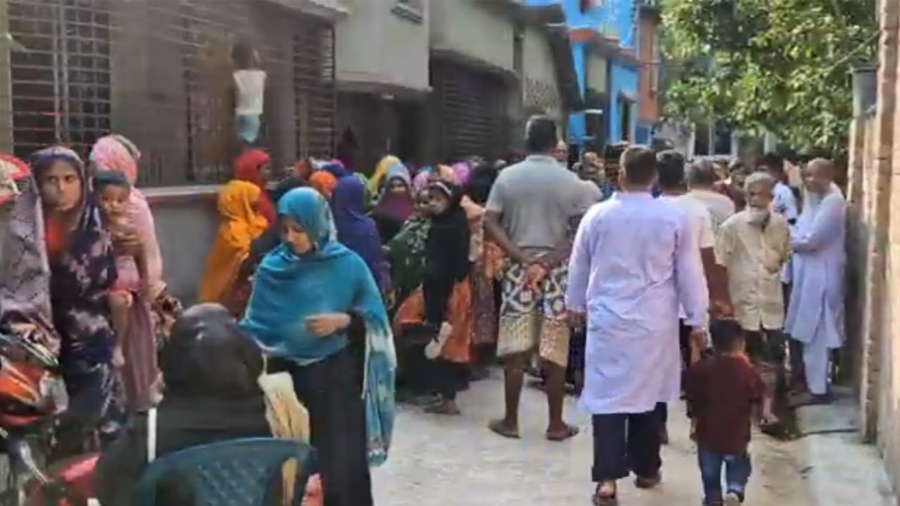 নদীতে গোসল করতে নেমে দুইজনের মৃত্যু