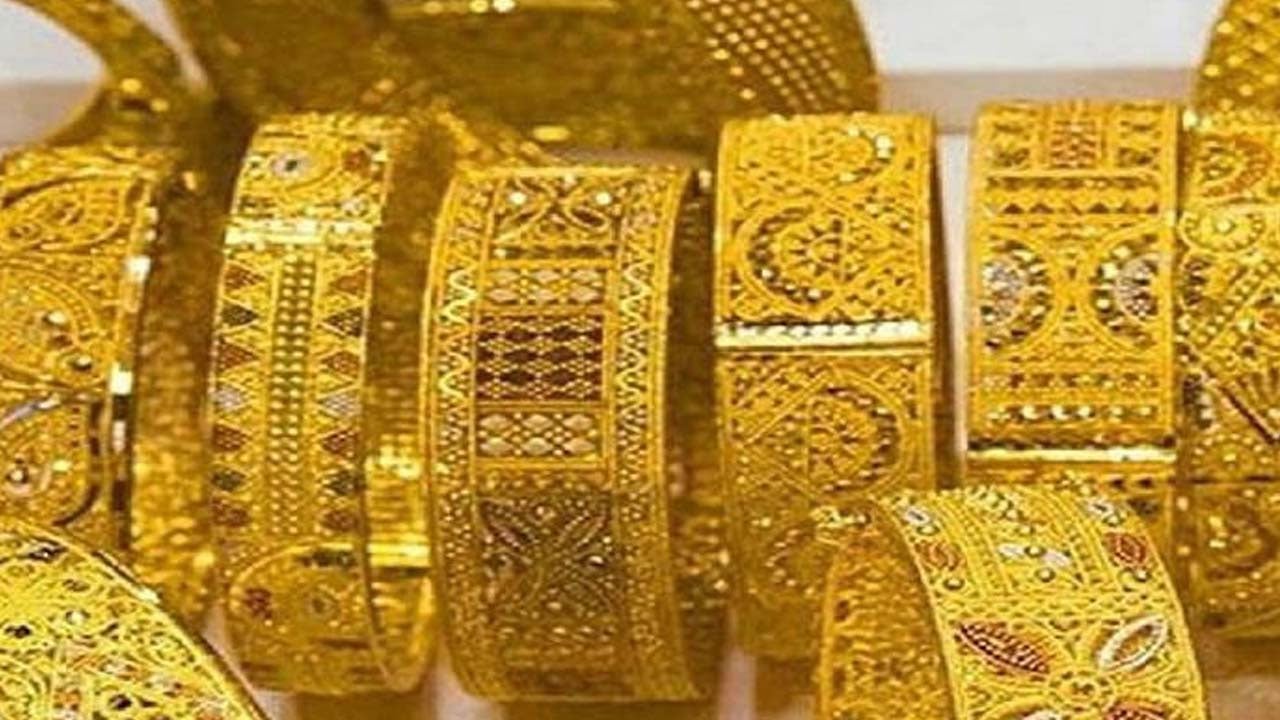 স্বর্ণের দাম কমলো ভরিতে ৩ হাজার ২৩৬ টাকা