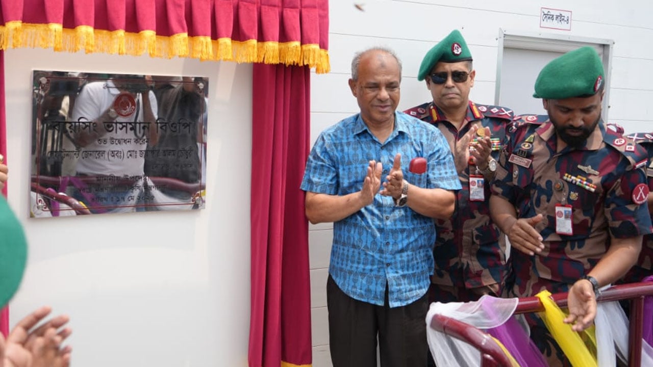 অবৈধ ভারতীয়দের ফেরত পাঠানো হবে: স্বরাষ্ট্র উপদেষ্টা