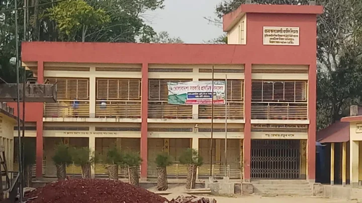বিদ্যালয়ের অফিসকক্ষে আপত্তিকর ভিডিও, নোয়াখালীতে দুই শিক্ষক বরখাস্ত