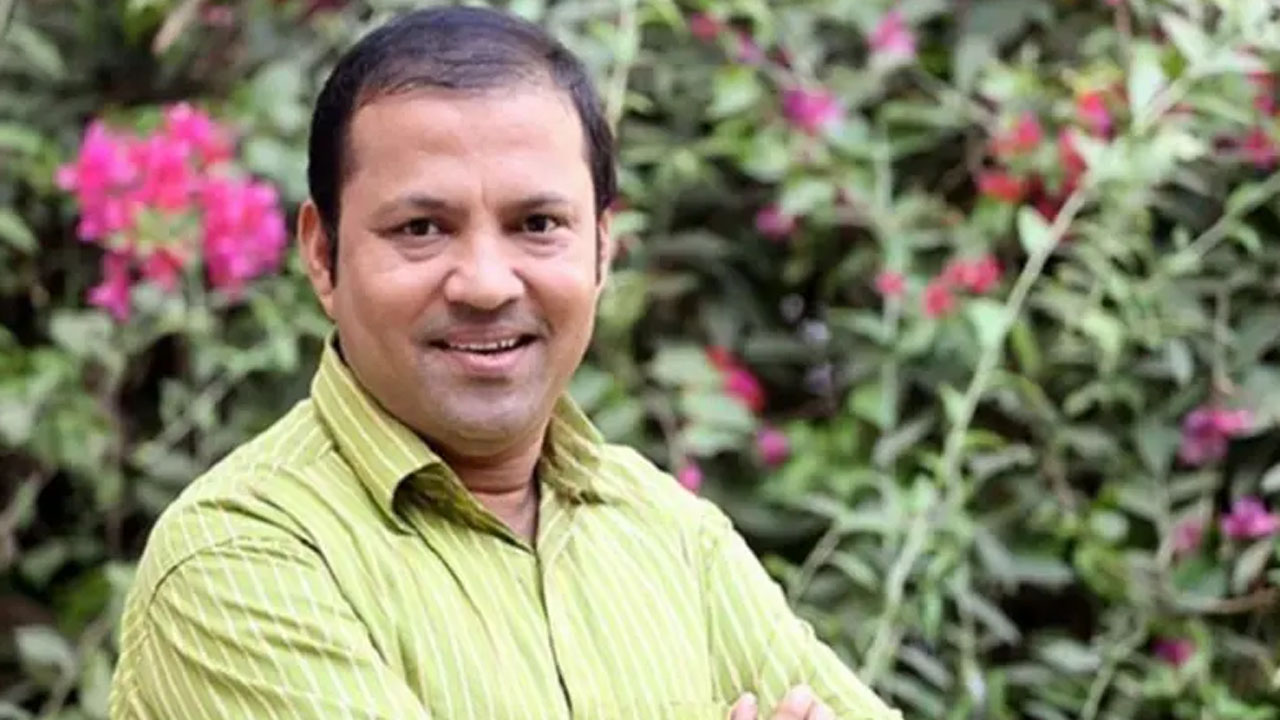 অভিনেতা সিদ্দিককে থানায় সোপর্দ