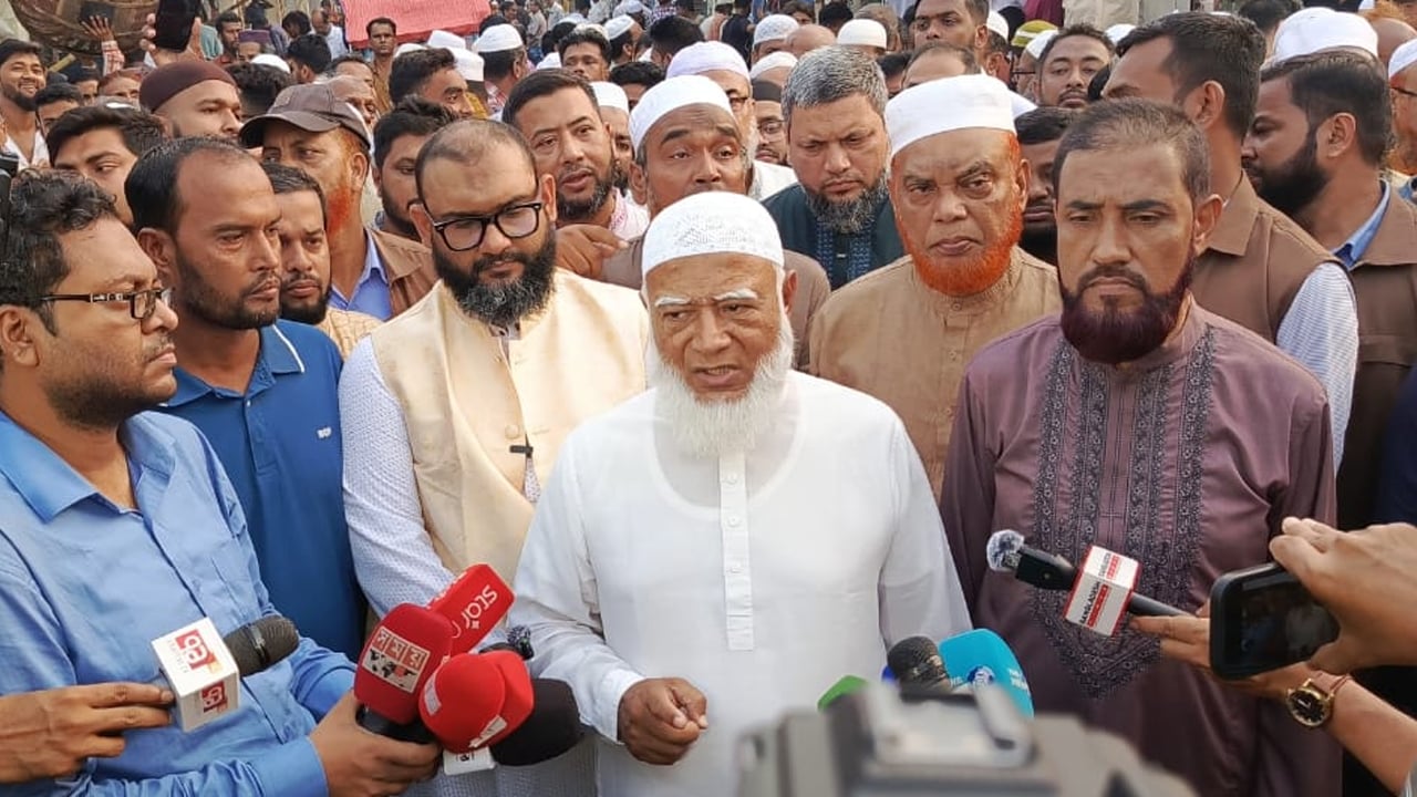 মধ্যস্বত্বভোগী ও চাঁদাবাজদের কারণেই বাজারে অস্থিরতা