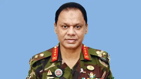 দুদকের তলবে হাজির হননি সাবেক সেনাপ্রধান শফিউদ্দিন