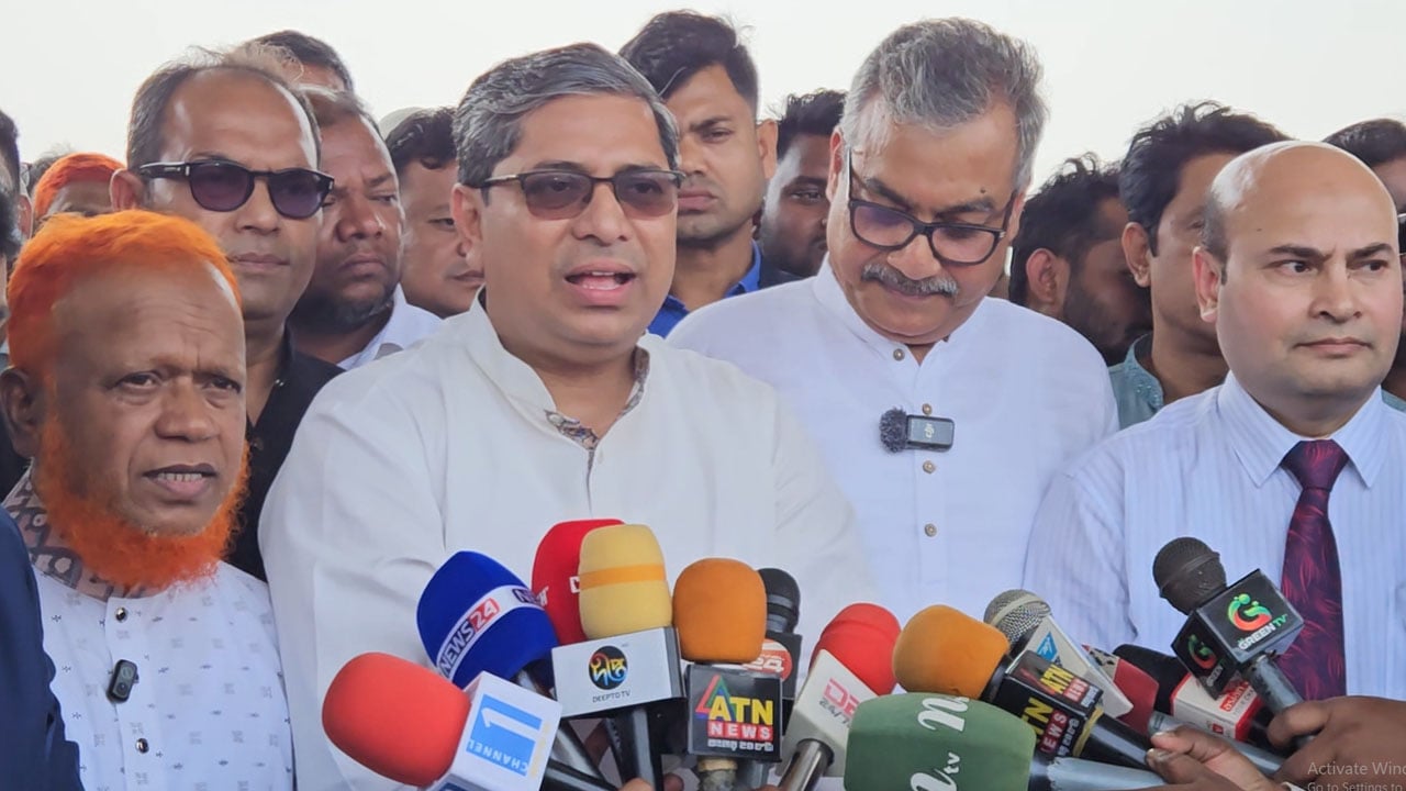 পৌরসভা-উপজেলায় প্রশাসক নিয়োগের পরিকল্পনা নেই: স্থানীয় সরকার প্রতিমন্ত্রী