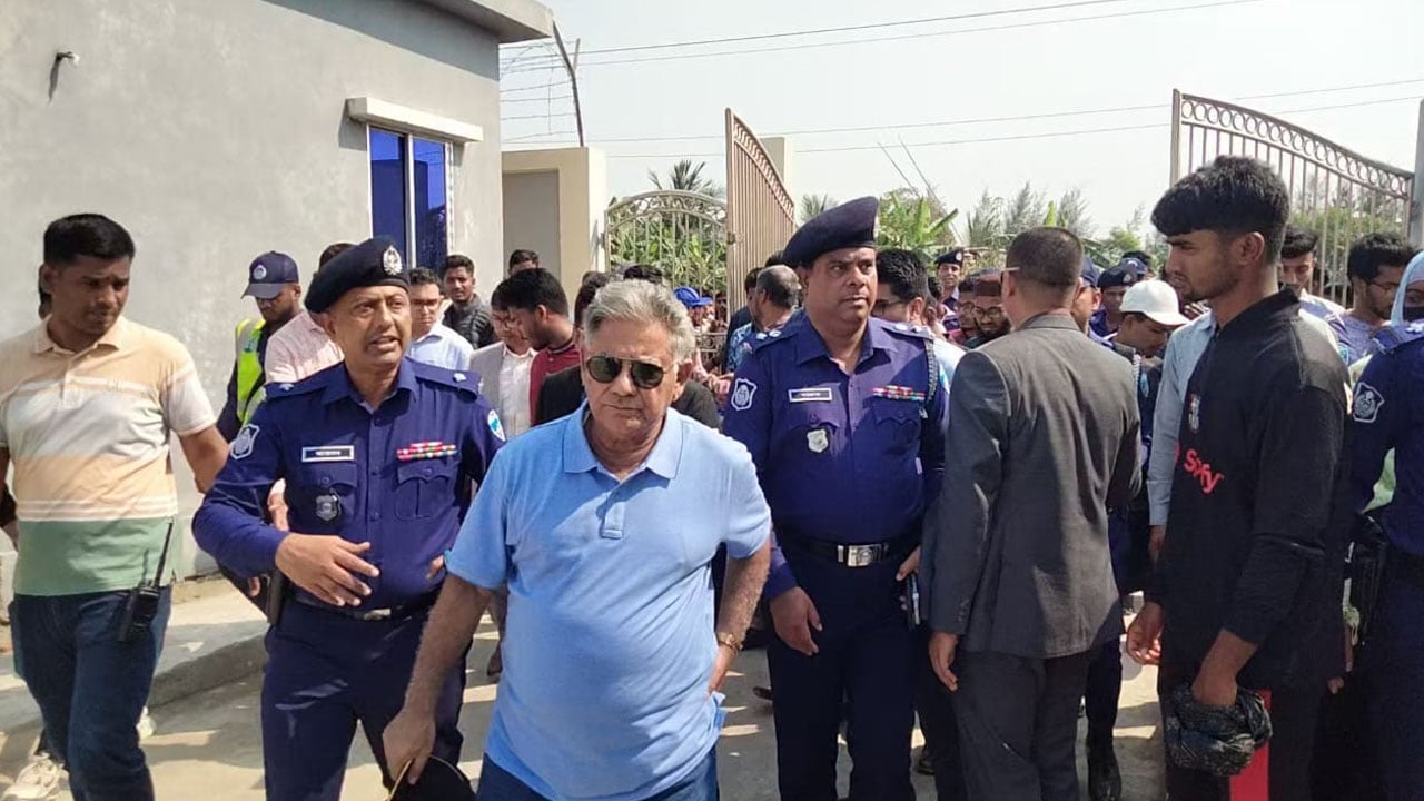 মানুষকে ধৈর্য ধরার আহবান নৌপরিবহন ও শ্রম উপদেষ্টার