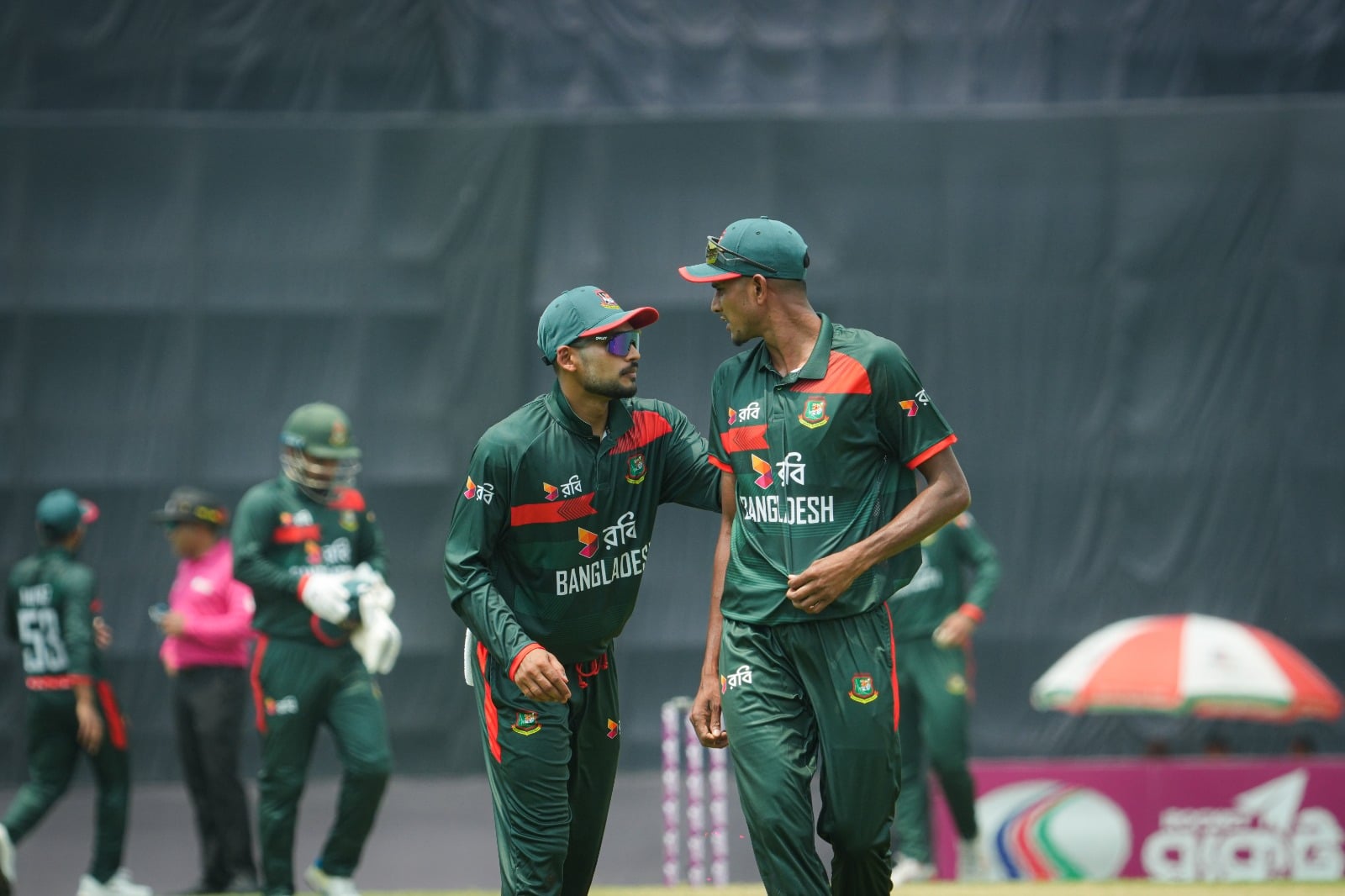 তপ্ত গরমে শরিফুল শো