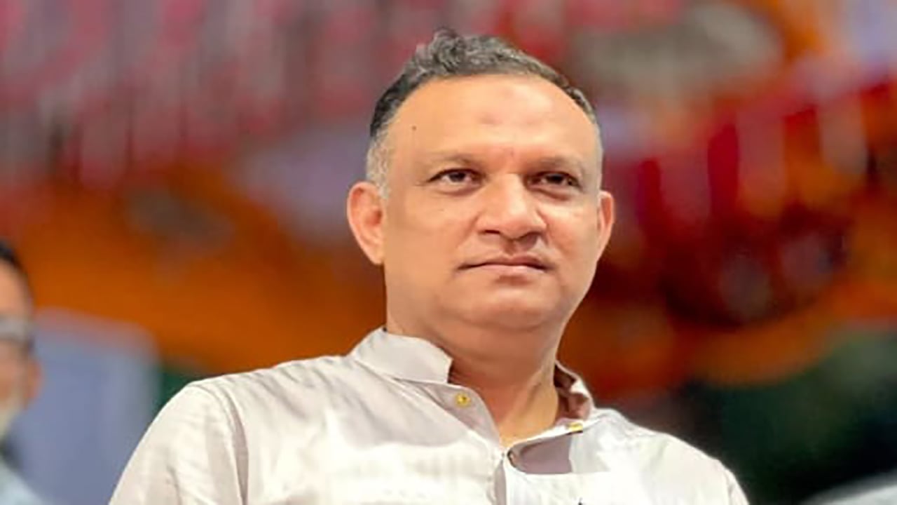 মন্ত্রিসভায় শপথের জন্য ডাক পেলেন শরীফুল আলম