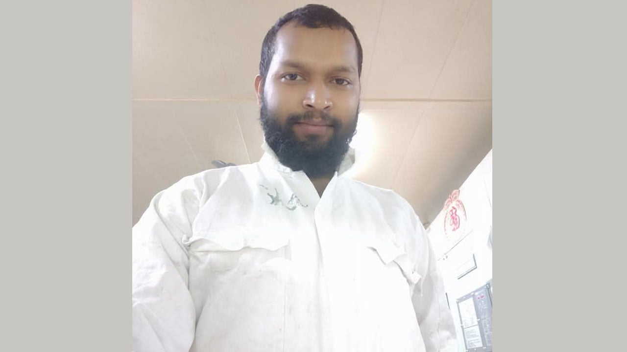 ভারতে জাহাজডুবিতে নিখোঁজ সাতক্ষীরার মামুন, উদ্বিগ্ন পরিবার