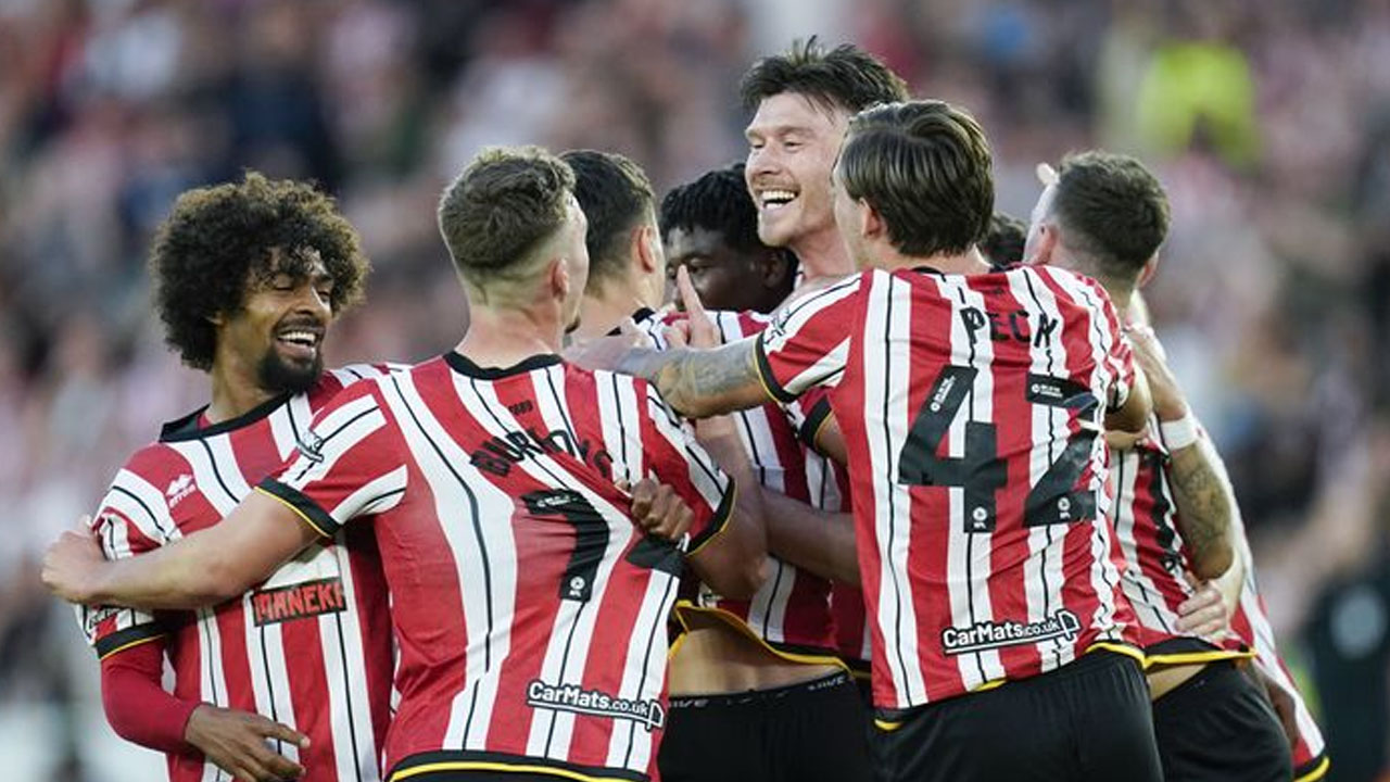 প্রিমিয়ার লিগের একধাপ দূরে হামজার শেফিল্ড