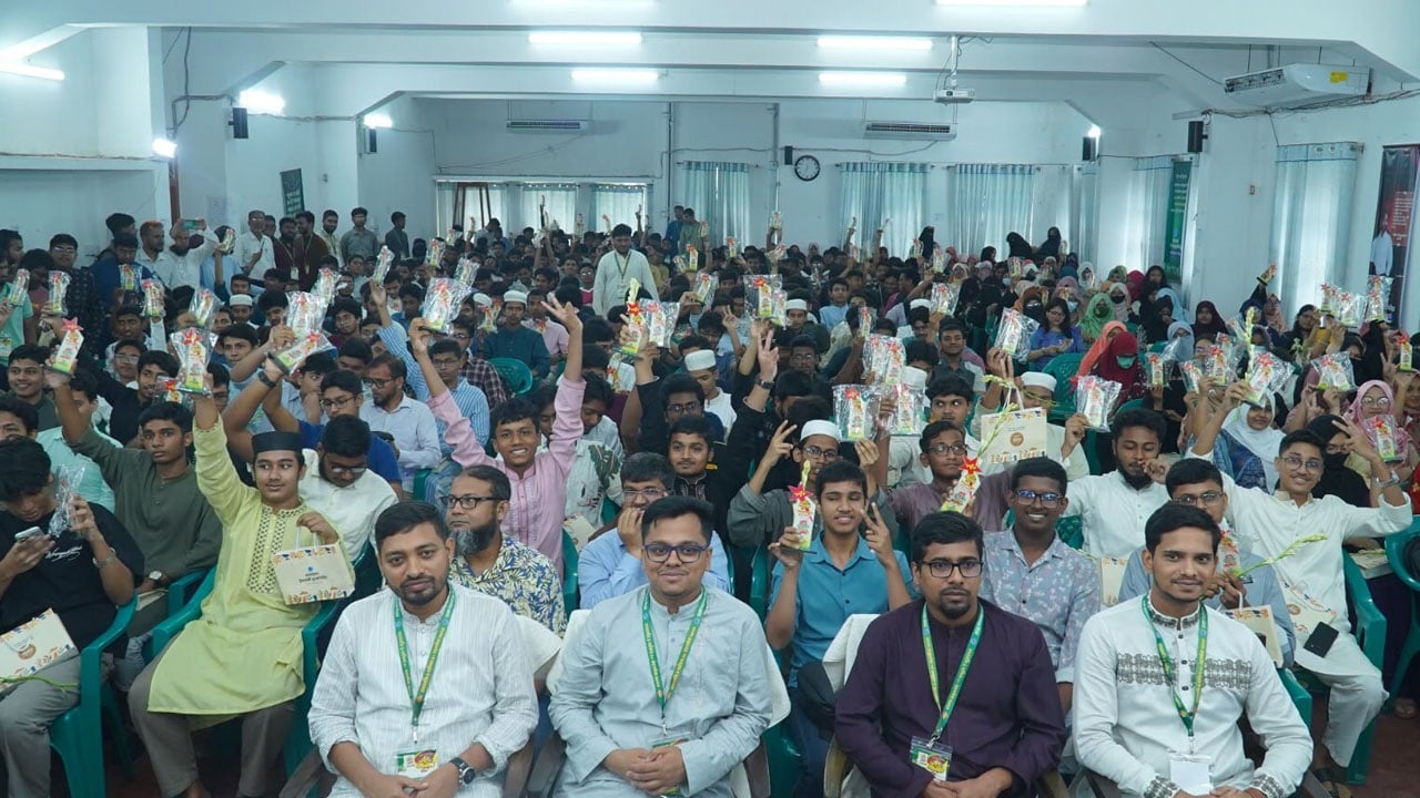 এসএসসিতে জিপিএ-৫ প্রাপ্ত চার শতাধিক শিক্ষার্থীকে সংবর্ধনা দিল ছাত্রশিবির