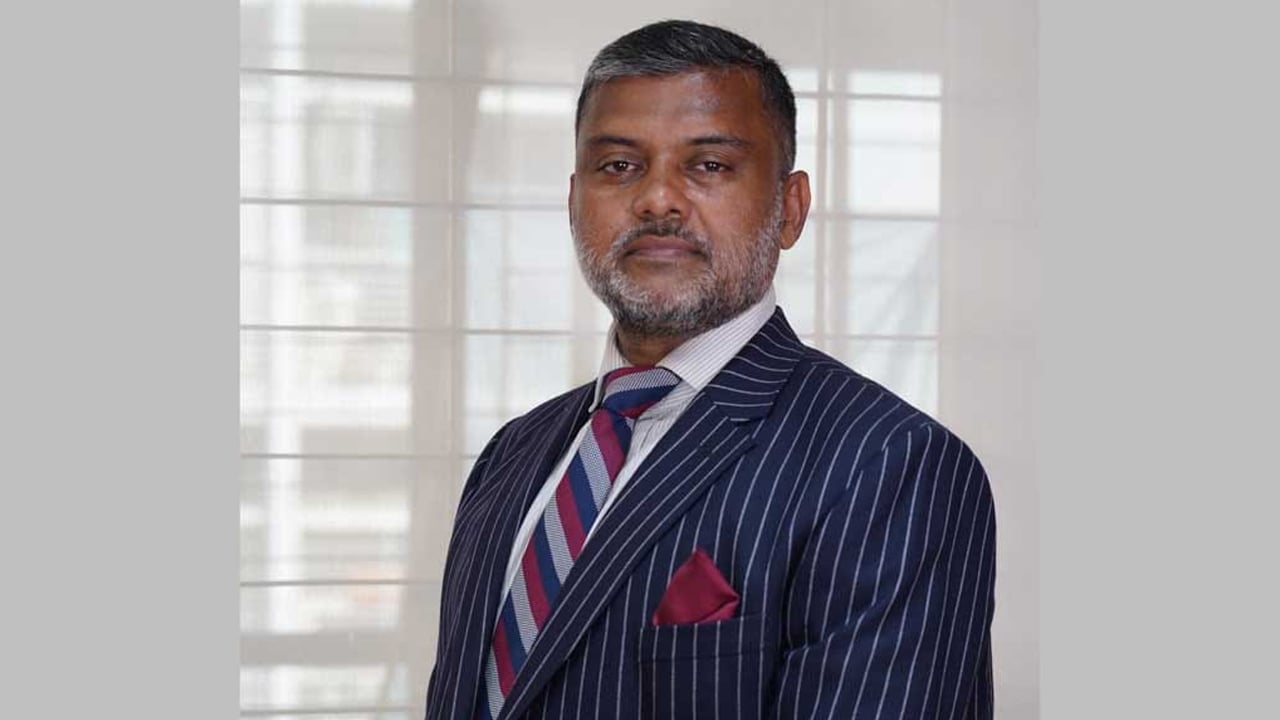 রাজনীতিতে যদি নতুনত্ব না থাকে তাহলে পুরনো কালচার আবার ফিরে আসবে