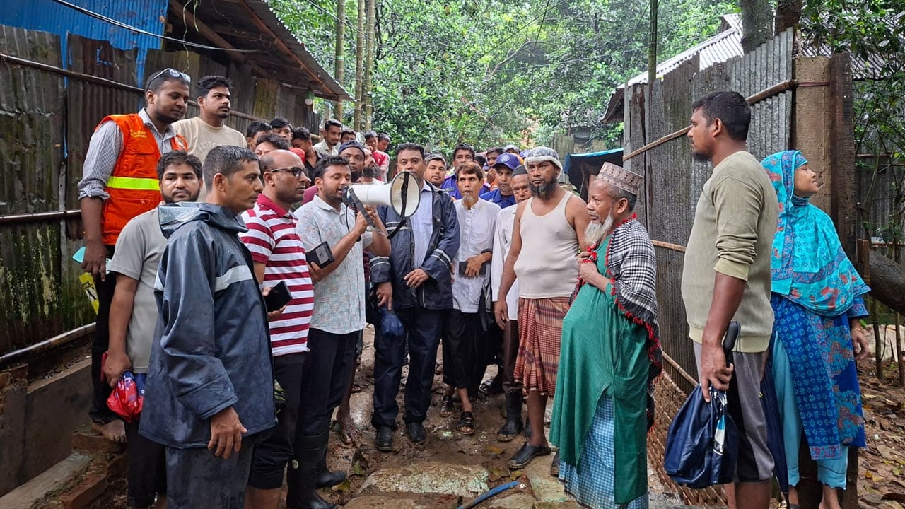 জঙ্গল সলিমপুরে উদ্ধার তৎপরতায় ইউএনও