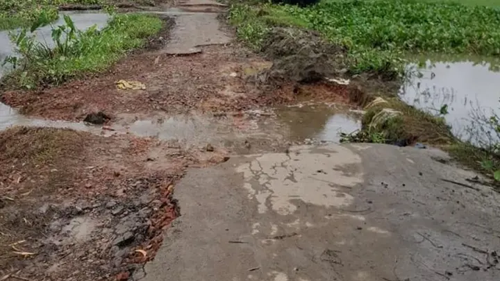 ঠিকাদারের গাফিলতিতে আড়াই কোটি টাকা ফেরত, সীতাকুণ্ডে নতুন বরাদ্দেও খরা