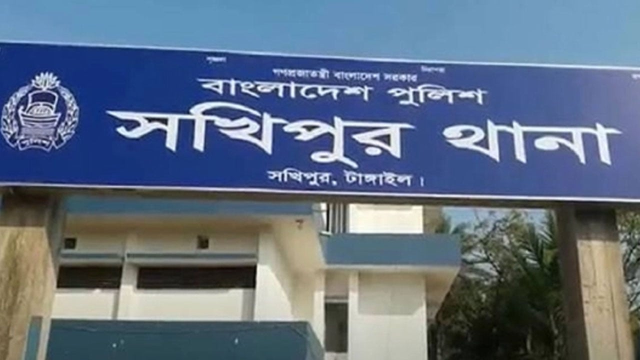 সখীপুরে ট্রাকচাপায় মা-মেয়ে নিহত
