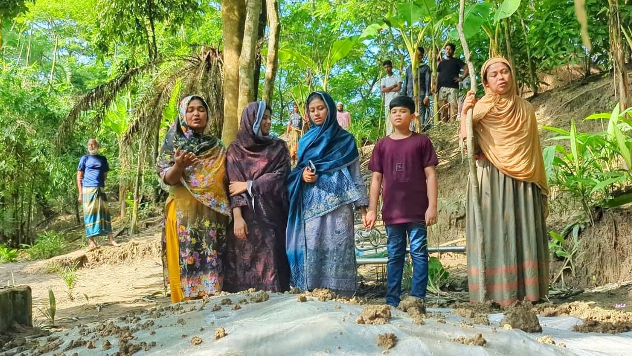 আমরা এখন কার কাছে, কোথায় থাকবো? সোহাগের ছেলে