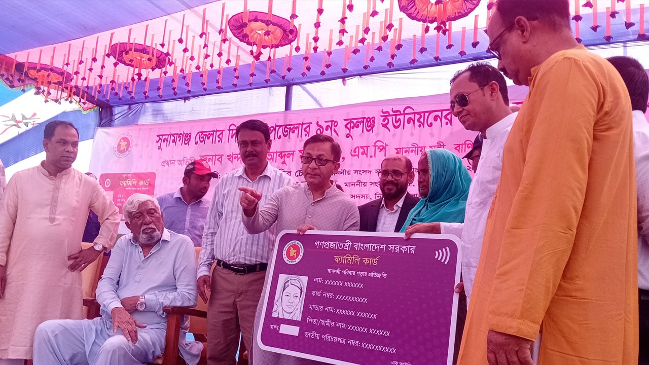 এই মুহূর্তে কোনো দ্রব্যমূল্য বাড়ার শঙ্কা নেই: বাণিজ্যমন্ত্রী