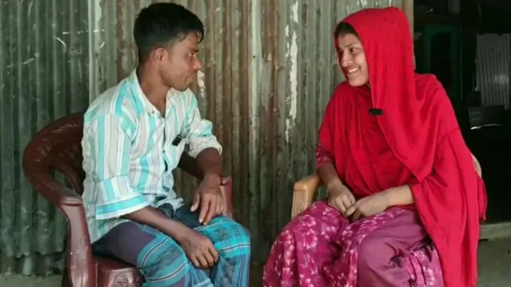 ইশারা ভাষায় ভালোবেসে বিয়ে, ৭ মাসেও ঠাঁই হলো না শ্বশুরবাড়ি