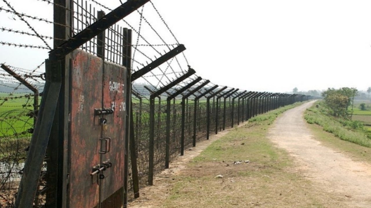 হাদির ওপর গুলি: নালিতাবাড়ী সীমান্তে ফিলিপের ২ সহযোগী আটক