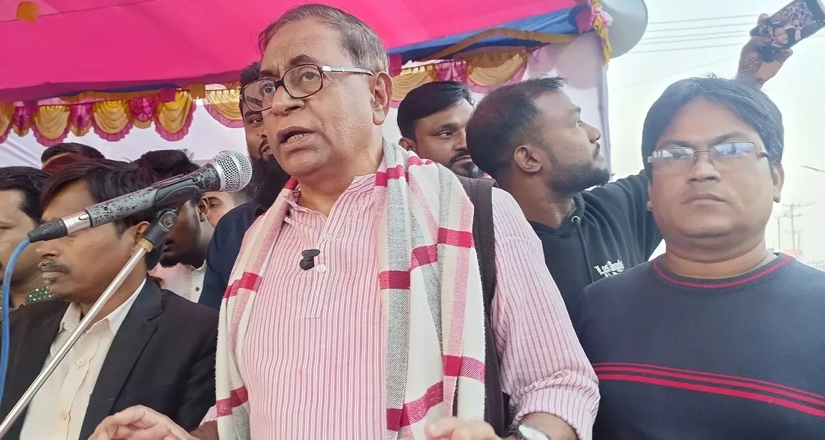 সরকারকে আমলাদের খপ্পর থেকে বেরিয়ে আসার আহ্বান সাইফুল হকের