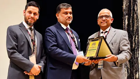সুইডেনে বিপিসিএন অ্যাওয়ার্ড পেলেন আইনজীবী শিশির মনির