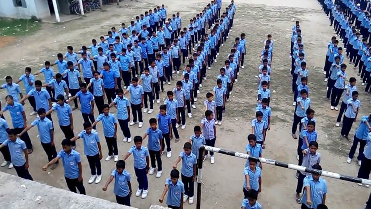 শিক্ষাপ্রতিষ্ঠানে নতুন শপথবাক্য পাঠ করানোর নির্দেশনা