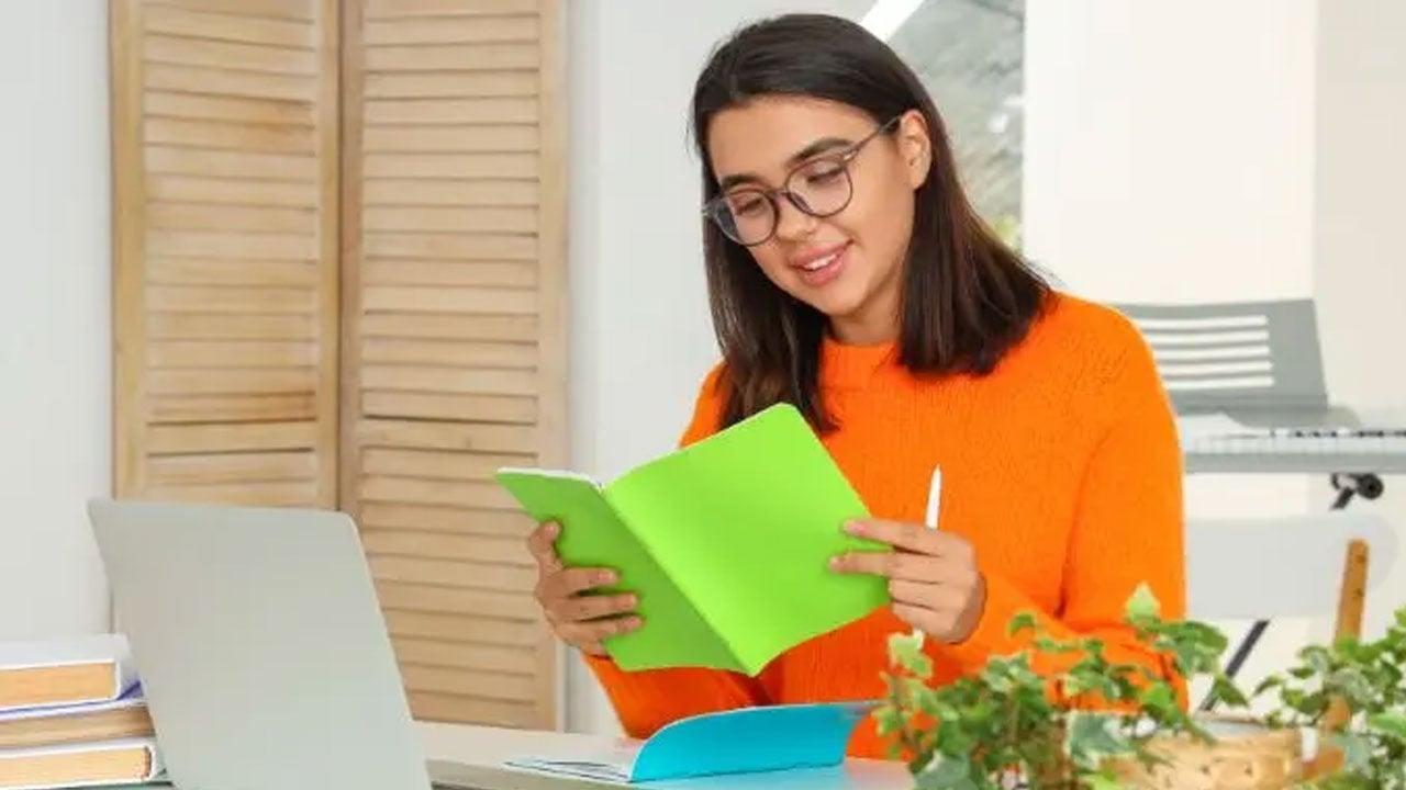 শিল্প ও শিক্ষাপ্রতিষ্ঠানের দূরত্ব