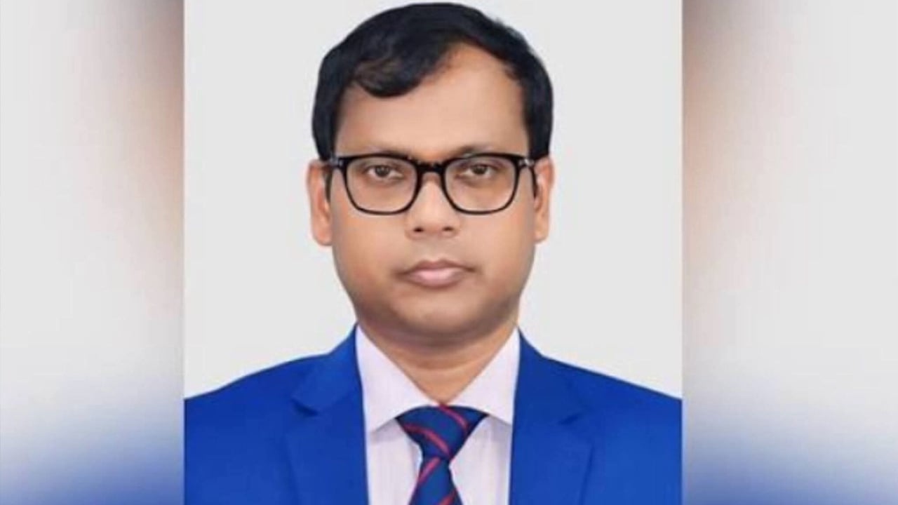 সিলেটের আলোচিত ডিসি সারওয়ার আলমকে হঠাৎ প্রত্যাহার