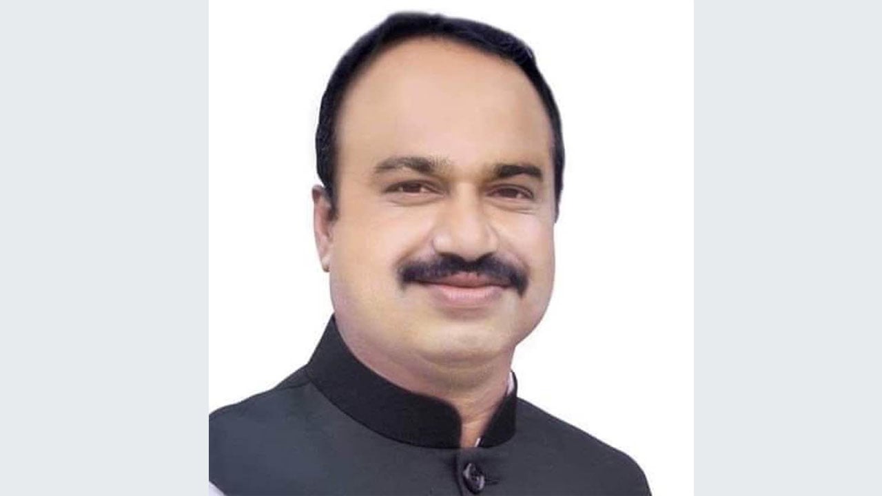 আত্মসমর্পণের পর আ.লীগ নেতা শামীম কারাগারে