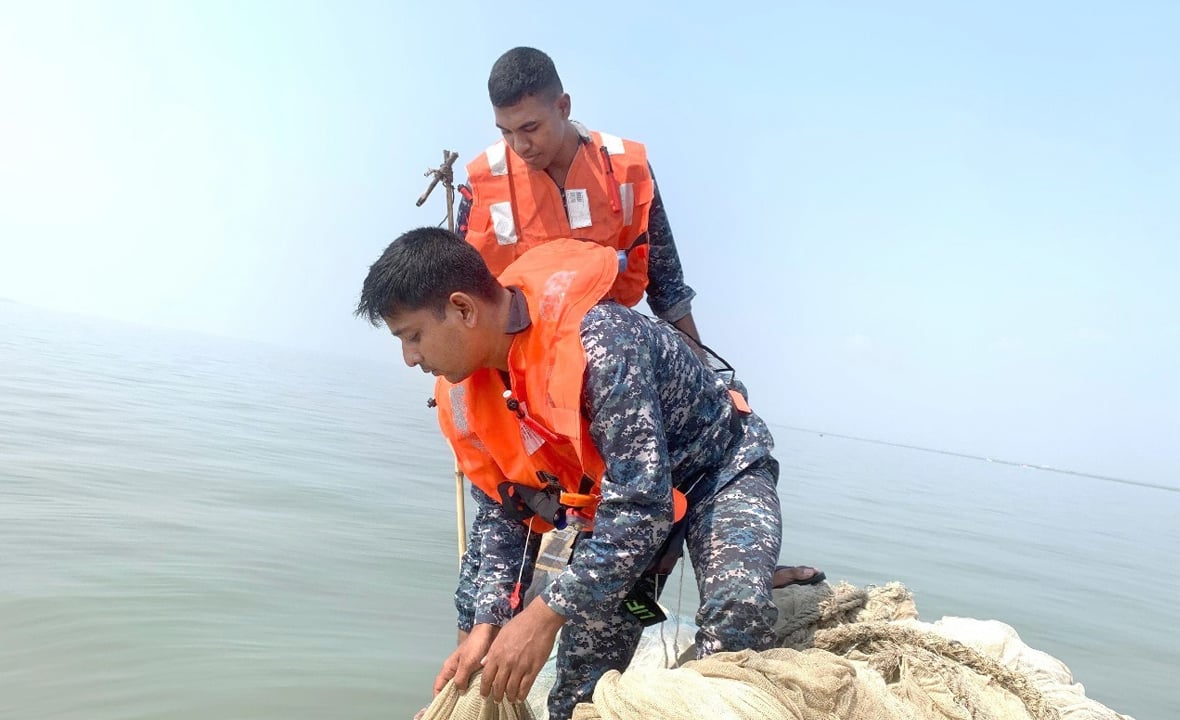 নৌবাহিনীর ‘বিশেষ কম্বিং অপারেশন’ সমাপ্ত