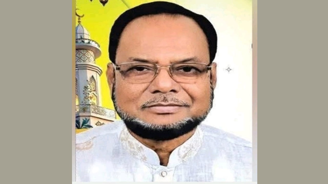 প্রধানমন্ত্রীকে নিয়ে সমালোচনা করায় বিএনপি নেতাকে শোকজ