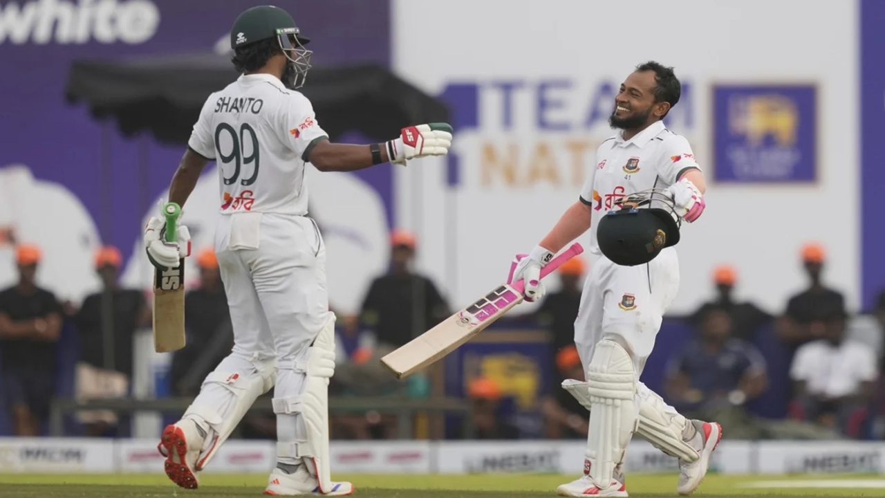 জোড়া সেঞ্চুরিতে বাংলাদেশের আনন্দের দিন