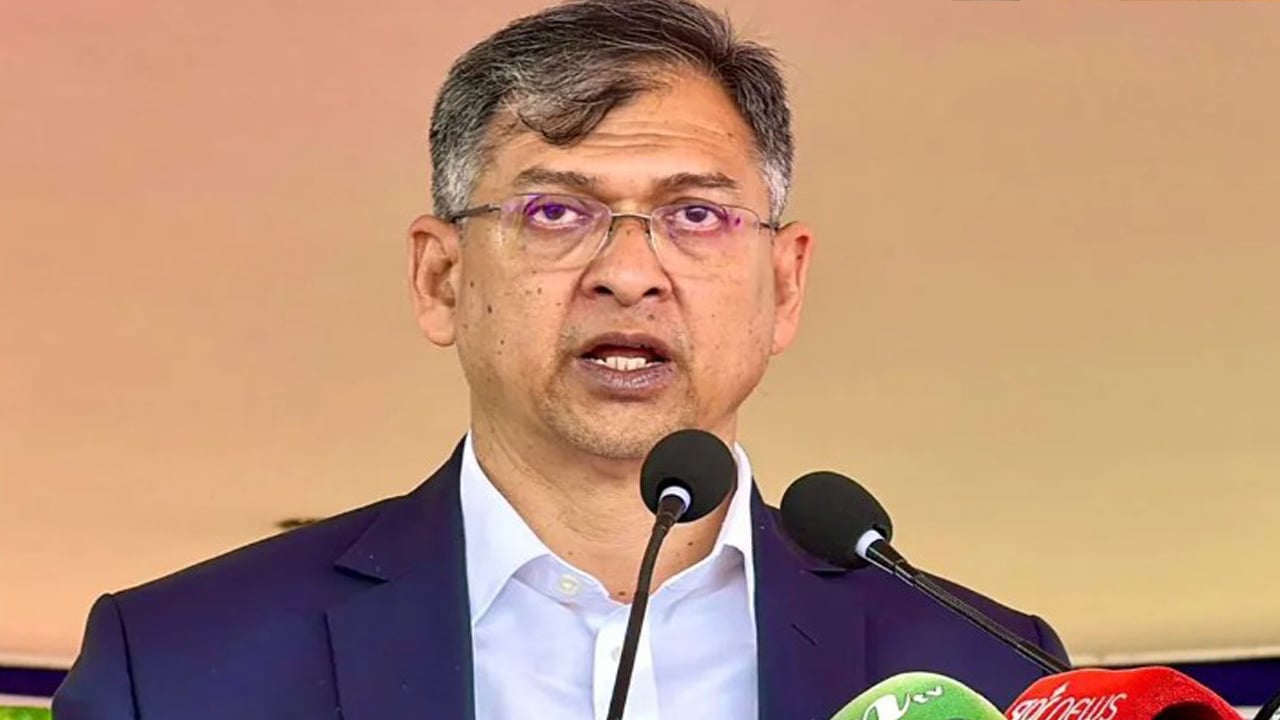 রাতেই হতে পারে ১৩৩টি অধ্যাদেশ নিয়ে চূড়ান্ত সিদ্ধান্ত