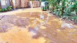 বৃষ্টি হলেই বাড়ে দুর্ভোগ