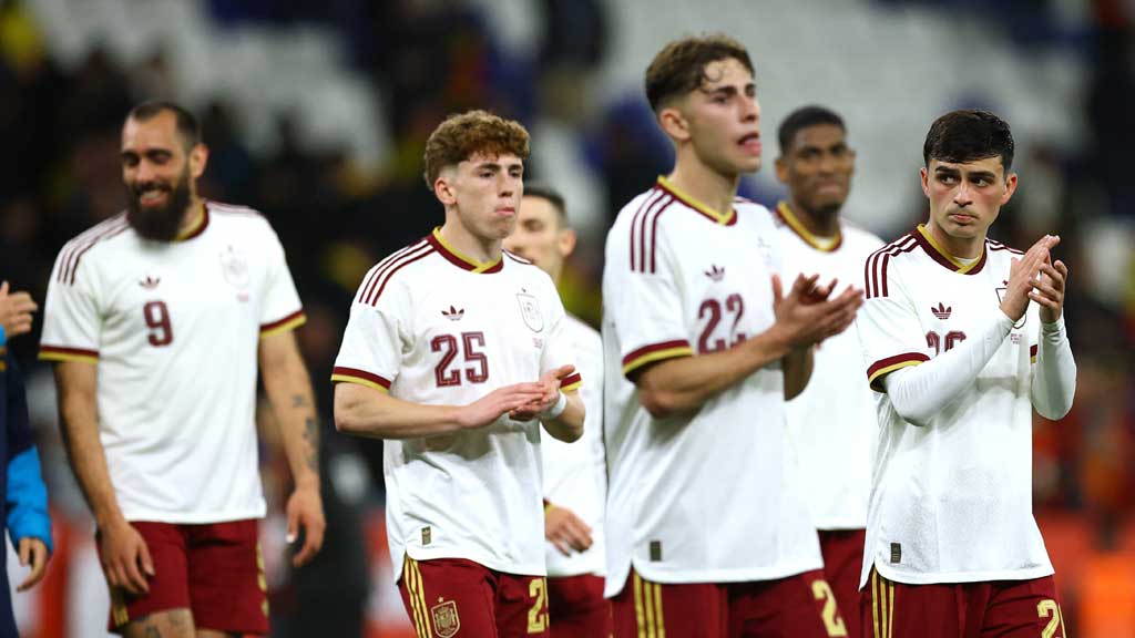 স্পেনকে রুখে দিল মিশর, ইংল্যান্ডকে হারিয়ে চমক জাপানের