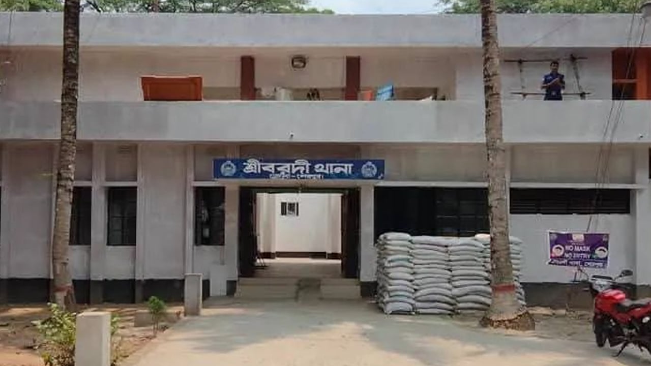 খেলতে গিয়ে পানিতে ডুবে দুই শিশুর মৃত্যু