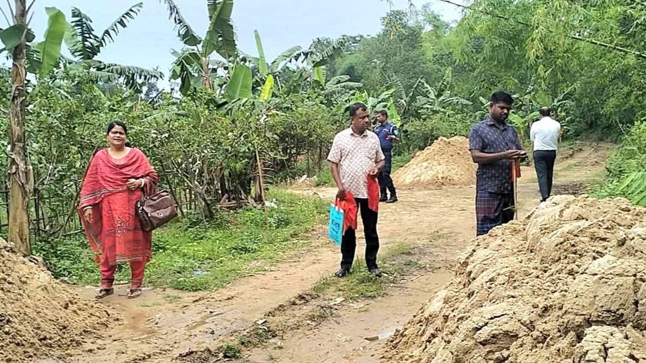 শ্রীমঙ্গলে অবৈধ বালু উত্তোলনের বিরুদ্ধে অভিযান