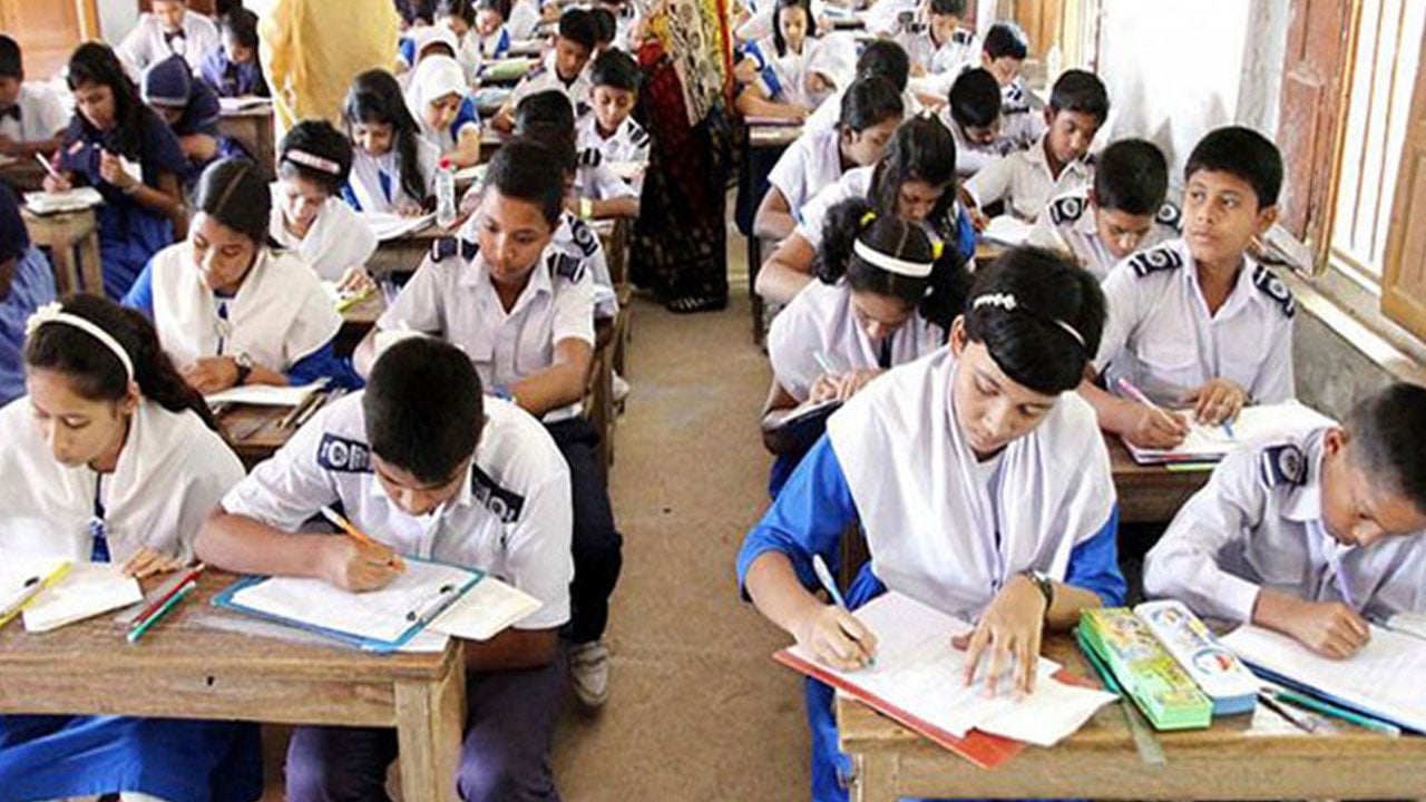 এসএসসির ৩ দিন আগে কেন্দ্রে প্রবেশ নিয়ে নতুন নির্দেশনা